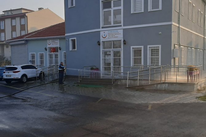 Salgınla Mücadele Tavizsiz Sürüyor