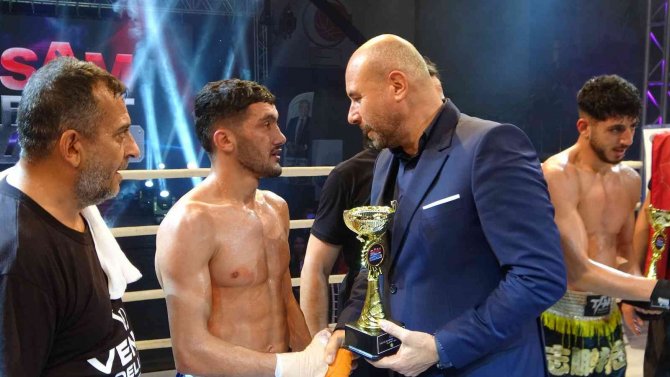 Samsun’da ’Sam Fight Arena’ Rüzgarı