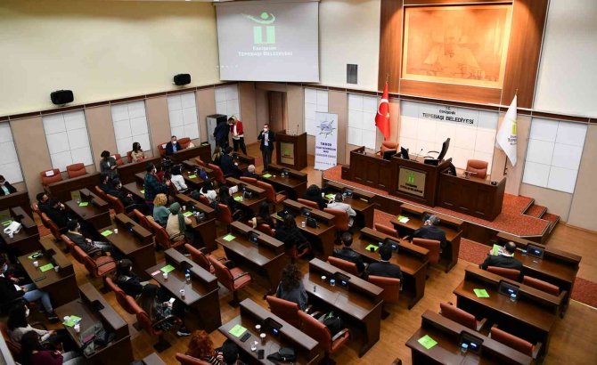 Başkan Ataç Ziraat Fakültesi Öğrencileri İle Buluştu