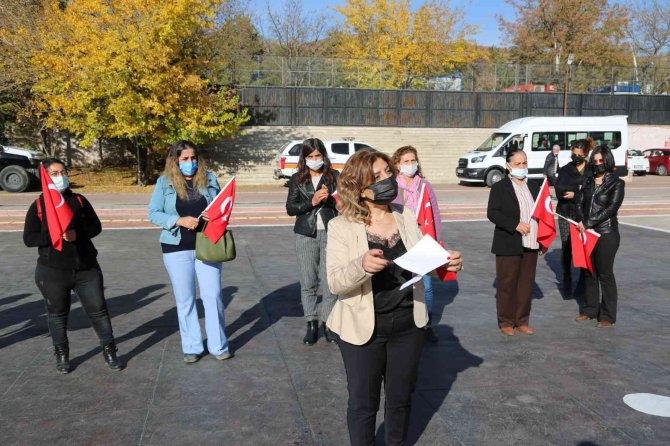 Tunceli’de Şehit Yakınları Ve Gaziler Türkkan’ı İstifaya Davet Etti