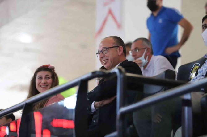 Turgutlu Belediyespor’da Galibiyet Haftası