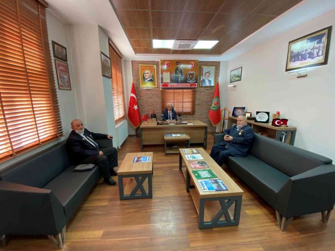 Lütfü Türkkan’a Tepkiler Çığ Gibi Büyüyor
