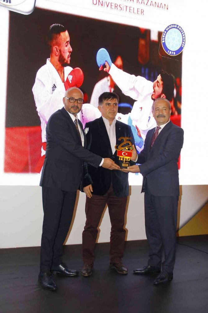Üniversite Sporlarında Buü’ye İki Büyük Ödül