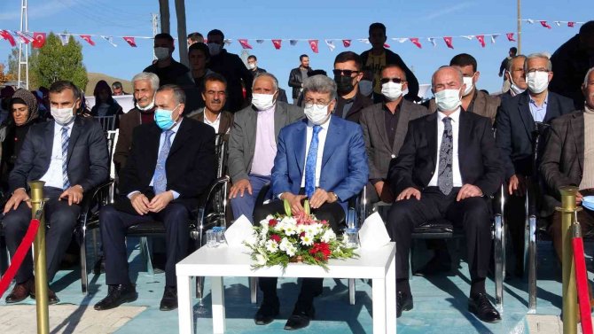 Tuşba Belediyesinden Toplu Açılış Töreni