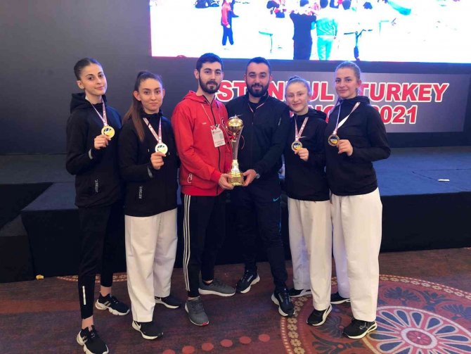 Manisalı Kareteciler, Dünya Shotokan Şampiyonasına Damga Vurdu