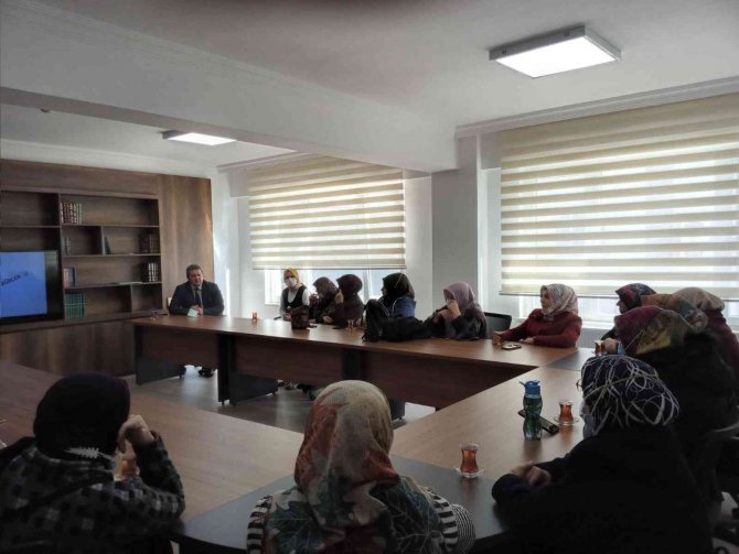 Dr. Boz; “Doktora Danışmadan İlaç Kullanmayın”