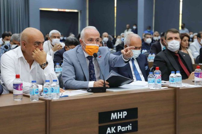 Başkan Gültak’tan Büyükşehir Belediyesine ’Hafriyat Ücreti’ Tepkisi