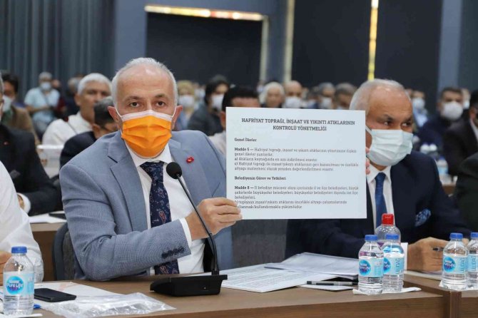 Başkan Gültak’tan Büyükşehir Belediyesine ’Hafriyat Ücreti’ Tepkisi