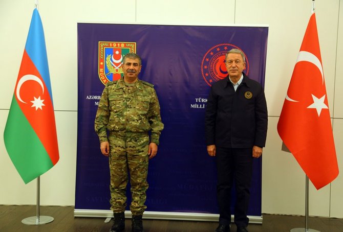 Azerbaycan Savunma Bakanı Hasanov: “Azerbaycan Ordusunu, Türk Silahlı Kuvvetleri’nin Modeline Uygun Olarak Düzenliyoruz”