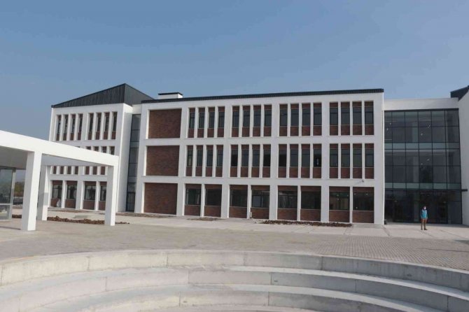 Yenilenen Syal Eğitime Hazır