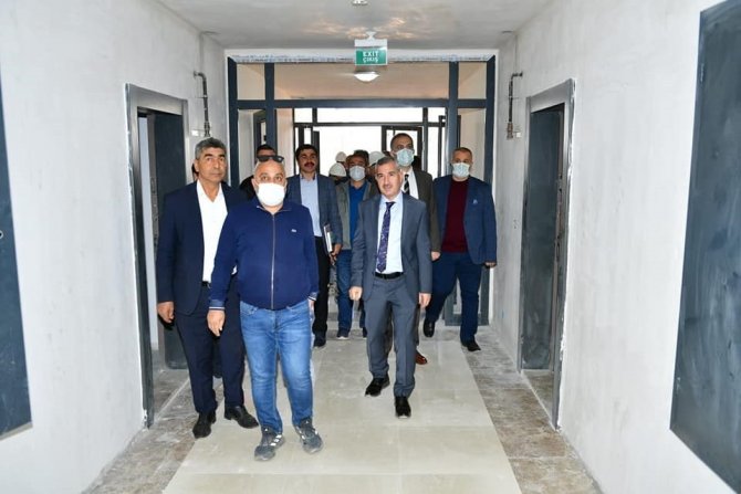 Başkan Çınar, Yakınca Deprem Konutlarını İnceledi