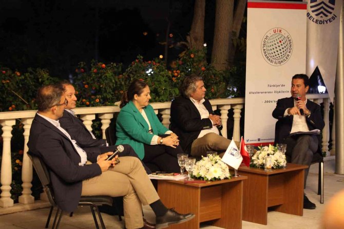 Bodrum’da, Yeşil Mutabakat Ve Türkiye’nin Enerji Gündemi Konuşuldu