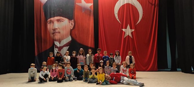 Çan Belediyesi Tiyatro Okulu Eğitimleri Devam Ediyor
