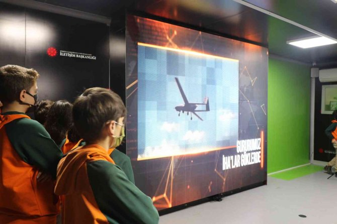 Dijital İ̇letişim Tırının 39’ncu Durağı: Erzincan