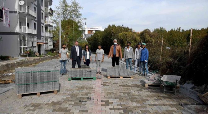 Davutlar’da Yatırım Seferberliği Sürüyor