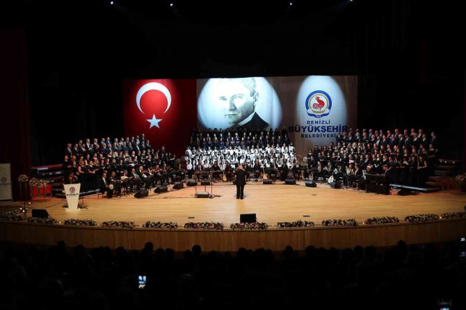 100 Kişilik Koro Atatürk’ün Sevdiği Şarkıları Seslendirecek