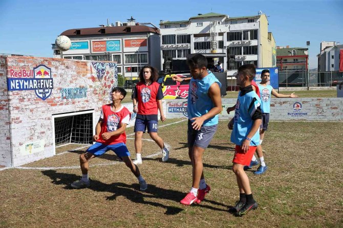 Red Bull Neymar Jr’s Five’ta Finalistler Belli Oldu