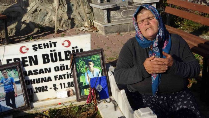 Şehit Eren’in Annesi Ayşe Bülbül: “Eren’in Annesi Olarak Ona Yazıklar Olsun Diyorum”