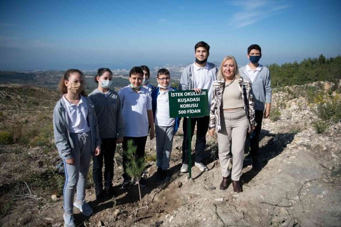 Kuşadası’nda "Çağdaş Yaşam" Ormanı Yeşeriyor