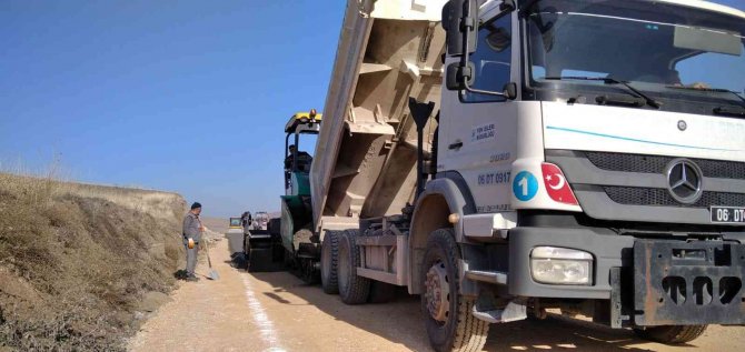 Pursaklar’da Yollar Kış Aylarına Hazırlanıyor