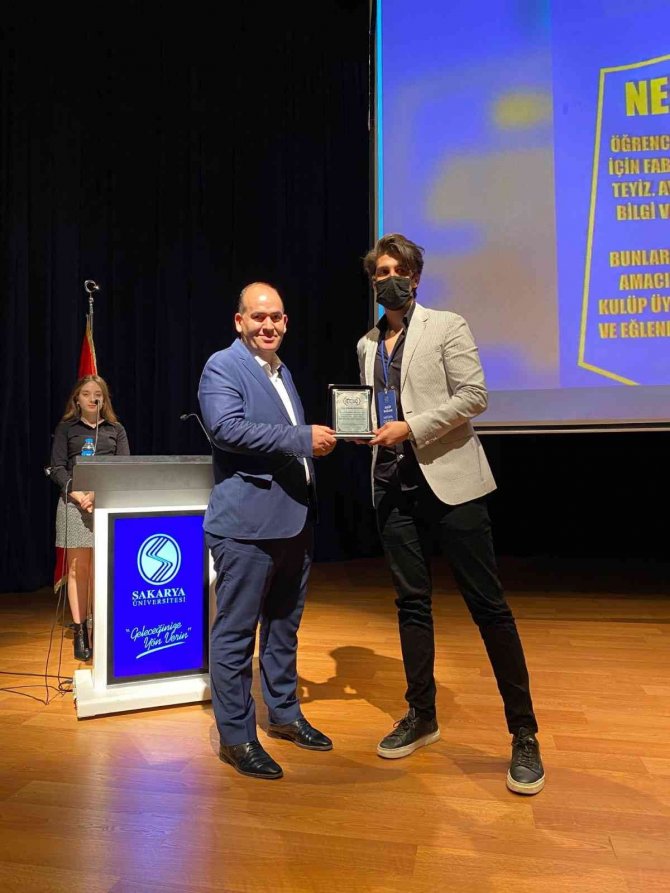 Üniversiteli Girişimciler Bir Kitabevi Öyküsünü Çok Sevdi