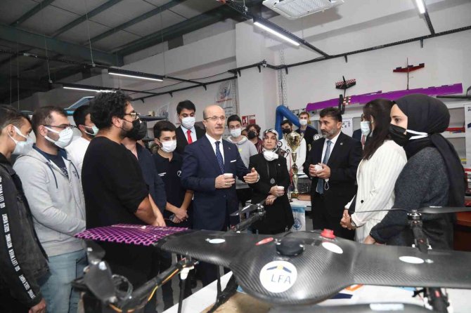 Yök Başkanı Özvar Btü’de