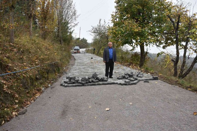 Ormanlı’da Mahalle Yolları Yenileniyor