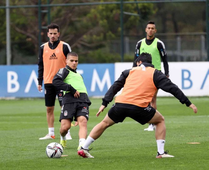 Beşiktaş’ta Alanyaspor Maçı Hazırlıkları Devam Ediyor