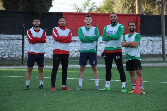 Sarayköyspor, Denizli Derbisine 3 Puan Hedefiyle Hazırlanıyor
