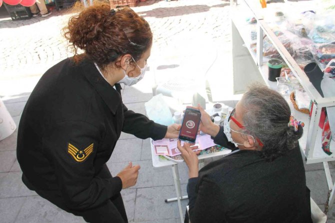 Jandarmadan 136 Kadına ‘Şiddetle Mücadele’ Eğitimi