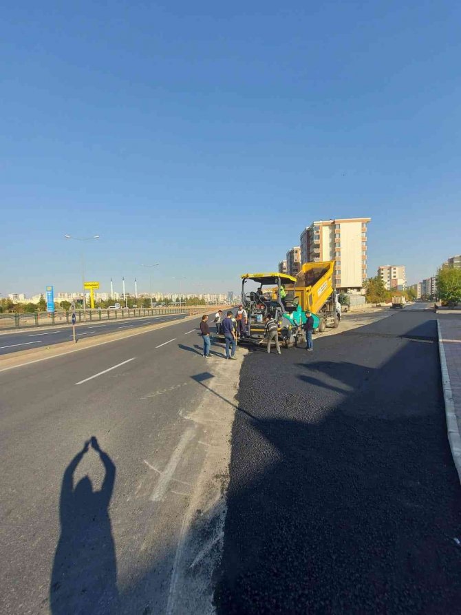 Bağlar Belediyesi Güneşli Havayı Fırsata Çevirdi