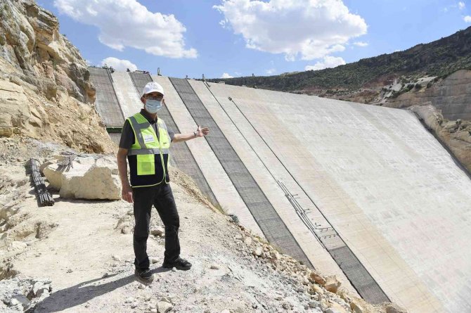 Silvan Barajı’nda Çalışmalar Aralıksız Devam Ediyor