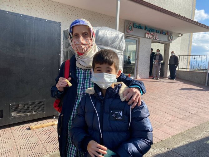 Bartın’da Çok Sayıda Öğrenci Mide Bulantısı, İshal Ve Kusma Şikayeti İle Hastaneye Başvurdu