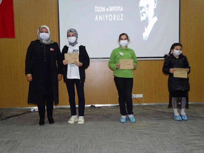 Hisarcık’ta Başarılı Öğrenciler Ödüllendirildi