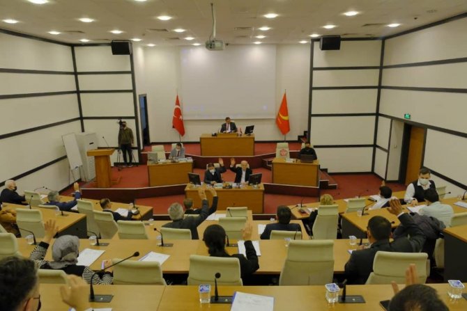 Başkan Vidinlioğlu’ndan Chp İ̇l Başkanı Erbilgin’e Sert Eleştiri