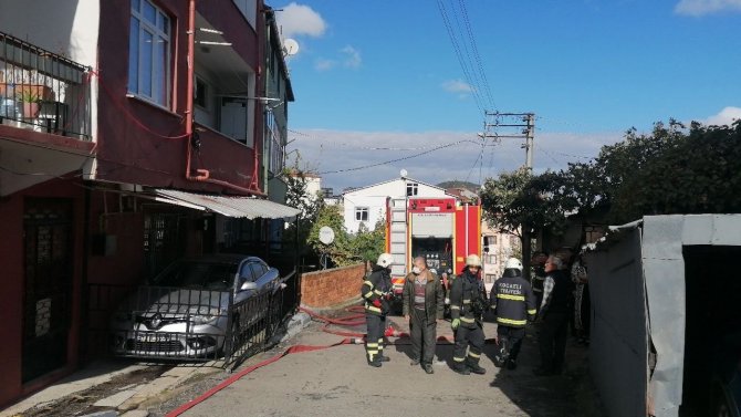 İ̇zolasyon Çalışması Sırasında Yangın Çıktı