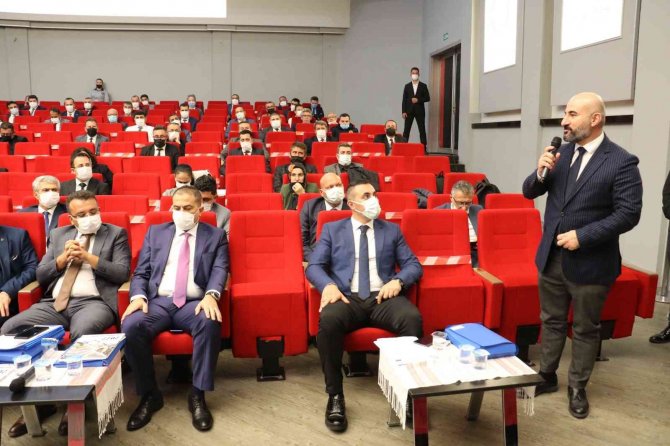 Başkan Ergün Meclis Toplantısında Müjdeleri Arka Arkaya Verdi