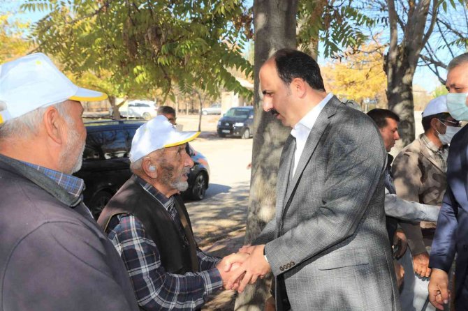 Başkan Altay Güneysınır Ve Çumra’nın Mahallelerinde Vatandaşlarla Buluştu