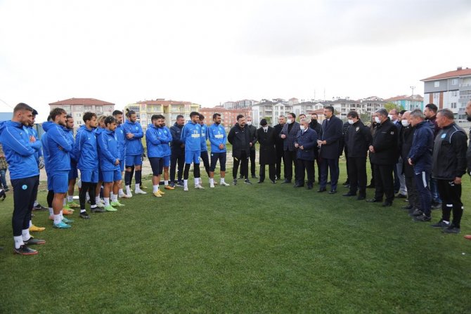 Belediye Kütahyaspor’a Moral Ziyareti