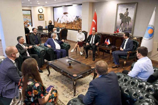 Güney Moravya Valisi Grolich’den Başkan Seçer’e Ziyaret