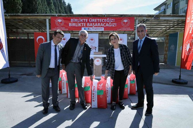 Yangında Zarar Gören 25 Mahalleye 153 Ton Tohum Desteği