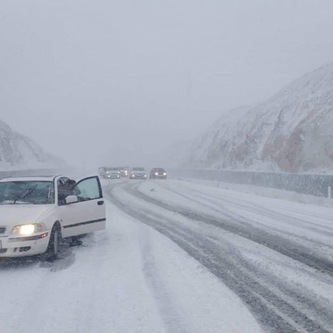 Niğde’de Kar Yağışı Etkili Oldu