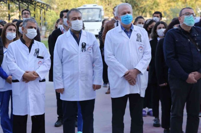 Özel Denizli Cerrahi Hastanesi Ata’yı Andı