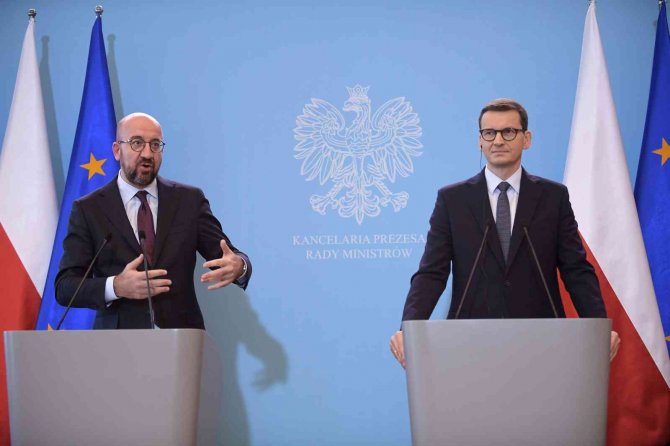 Polonya Başbakanı Morawiecki: "Ab Sınırında Yaşanan Kriz, Belarus Devlet Terörüdür"