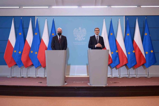 Polonya Başbakanı Morawiecki: "Ab Sınırında Yaşanan Kriz, Belarus Devlet Terörüdür"