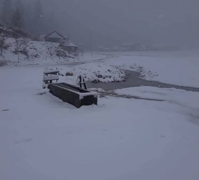 Sakarya’da Yüksek Kesimlere Kar Yağdı