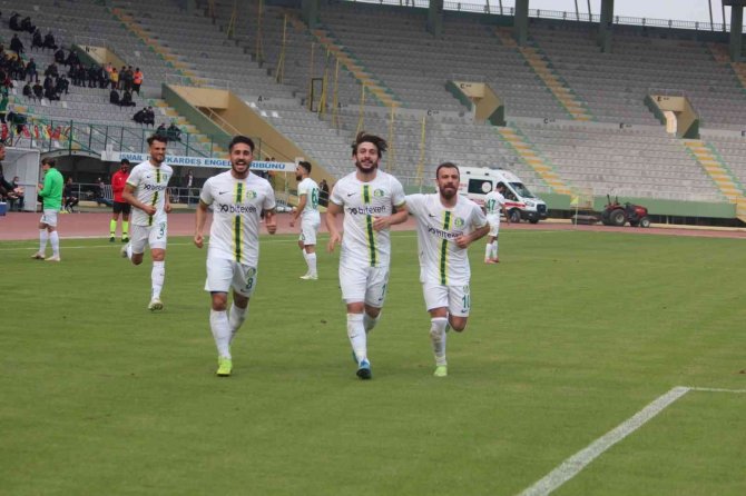 Şanlıurfa’da Kırsaldan Gelen Öğrenciler İlk Kez Statta Maç İzledi