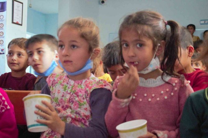 Cizre’de "Minik Kalplere Büyük Dokunuşlar" Etkinliği