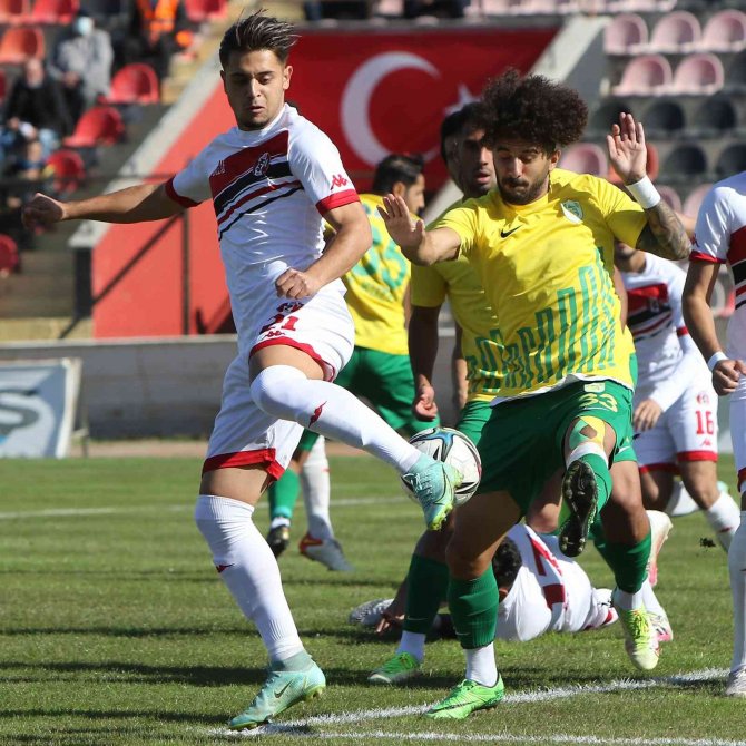 Tff 2. Lig: Turgutluspor: 2 Adıyaman Fk: 2