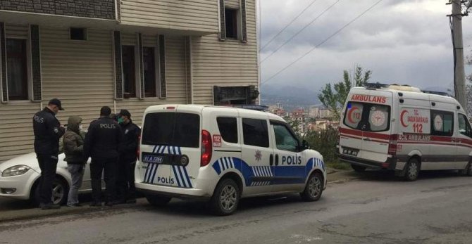 Trabzon’da 24 Yaşındaki Bir Genç Evinde Ölü Bulundu